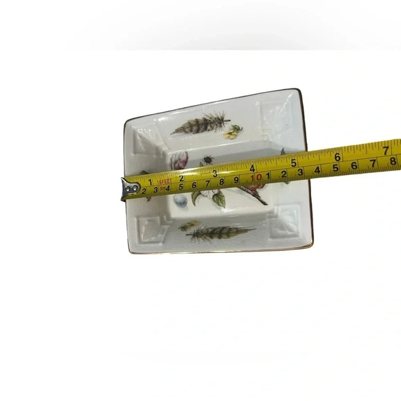 Aynsley Little Switzerland Porcelain Trinket Dish Botanical Feather Ladybug - Picture 8 of 9